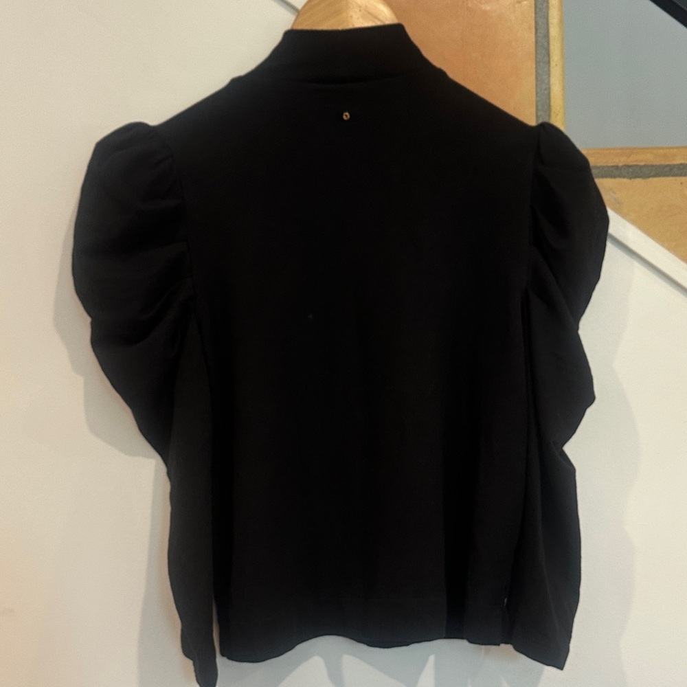 Cuyana Top - Picture 4 of 5
